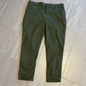 GAP Women’s Forest Green Chinos